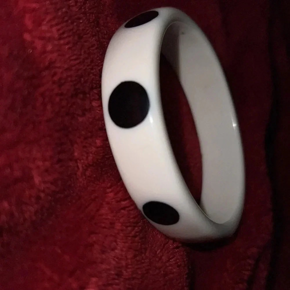 Vintage white black polka dots round bangle - Picture 7 of 7